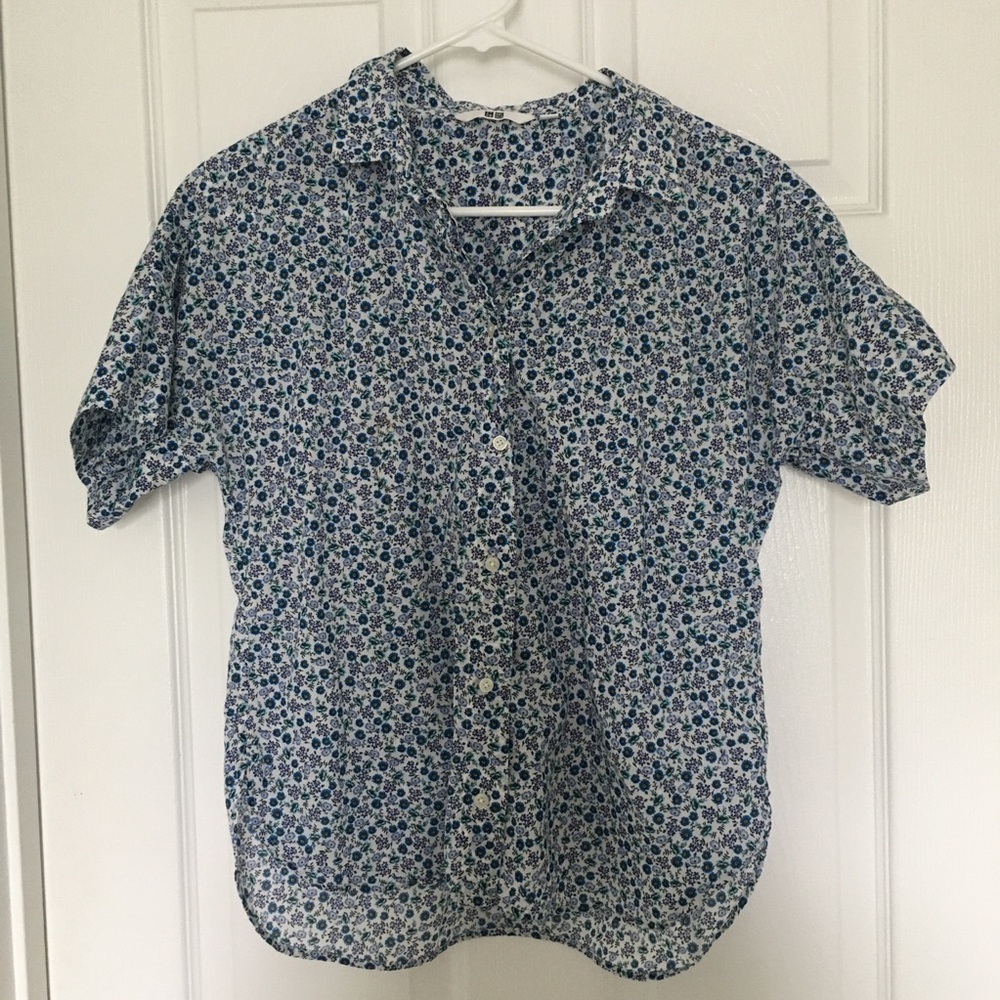 Uniqlo short sleeve button up
